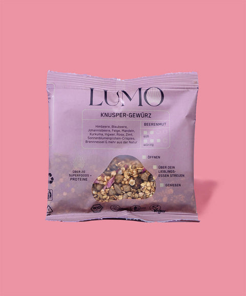 LUMO Superfood auf rosa Hintergrund