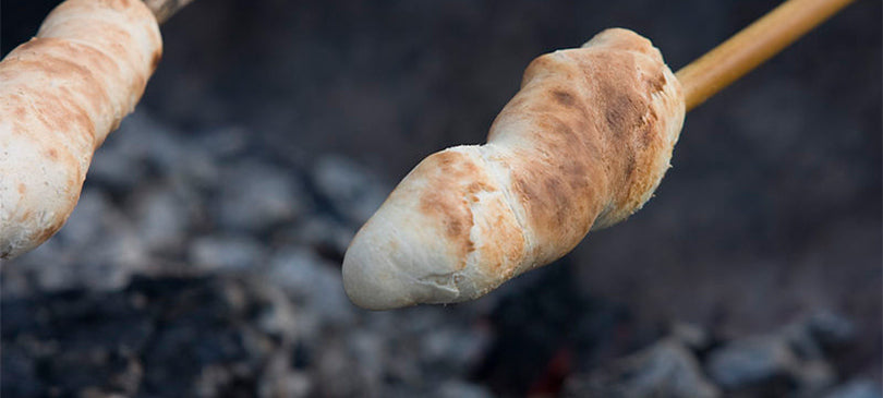 Stockbrot grillen – der perfekte Snack nach dem Grillen