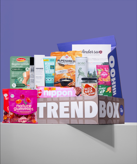 Trendbox vor lila Hintergrund