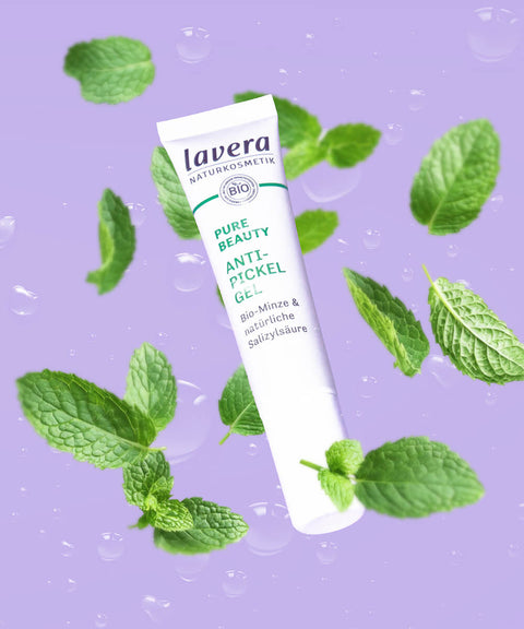 Lavera Anti Pickel Gel schwebt mit Minzblättern 